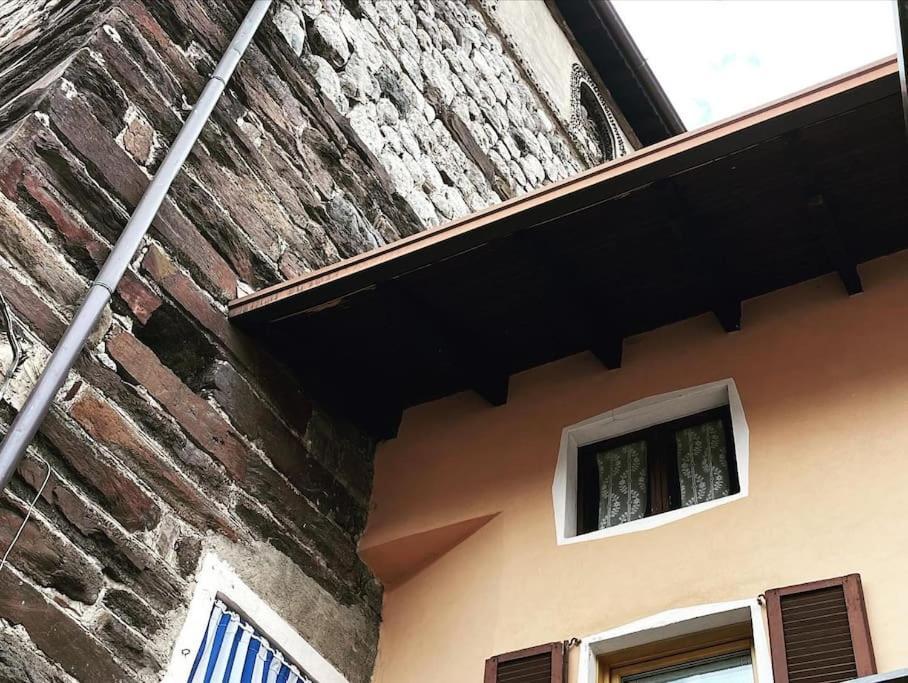 Casa Vacanze La Torre Malonno Extérieur photo